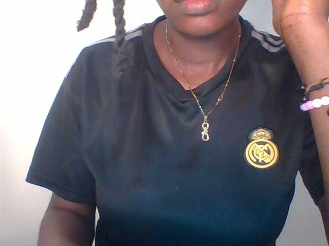 Juicybaby1 live cam on BongaCams