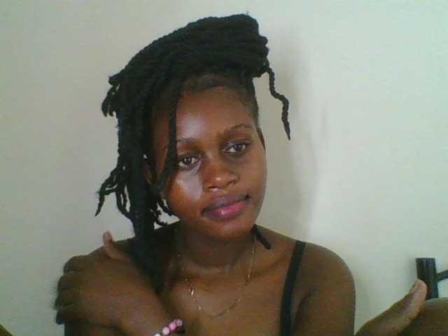 Juicybaby1 live cam on BongaCams