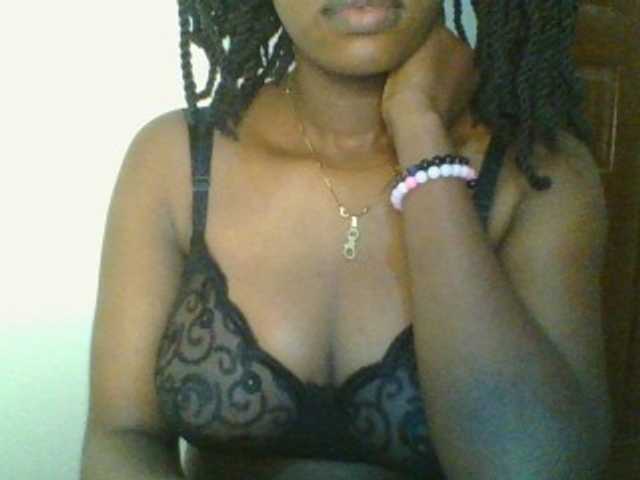 Juicybaby1 live cam preview