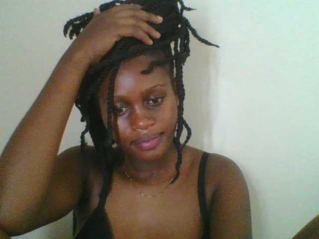 Juicybaby1 live cam on BongaCams