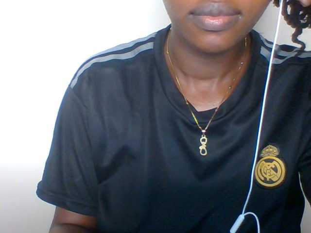 Juicybaby1 live cam on BongaCams