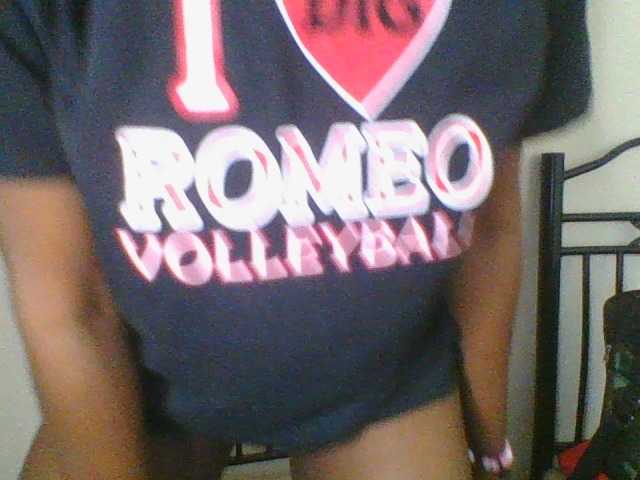 Juicybaby1 live cam on BongaCams