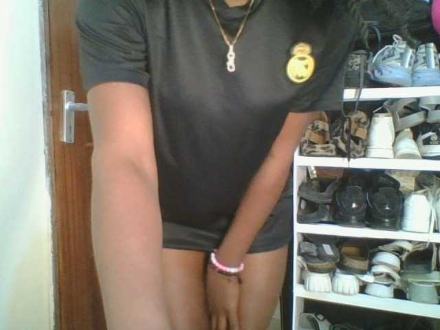 Juicybaby1 live cam on BongaCams