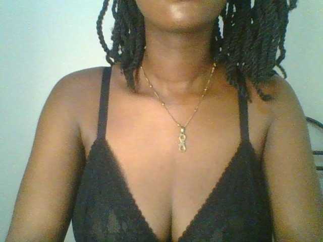 Juicybaby1 live cam preview