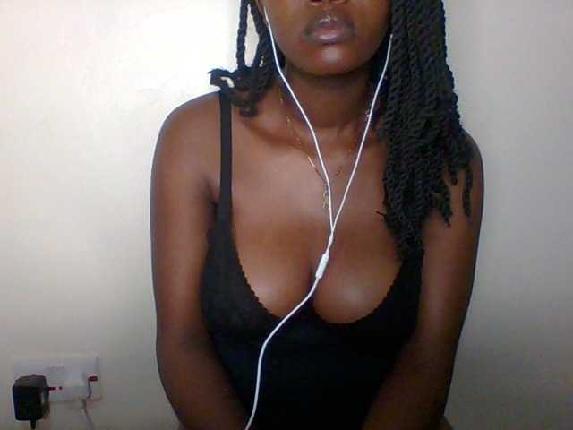 Juicybaby1 live cam preview