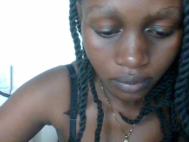 Juicybaby1 live cam on BongaCams
