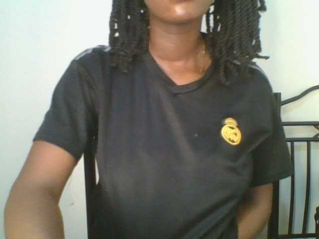 Juicybaby1 live cam on BongaCams