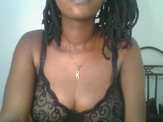 Juicybaby1 live cam preview