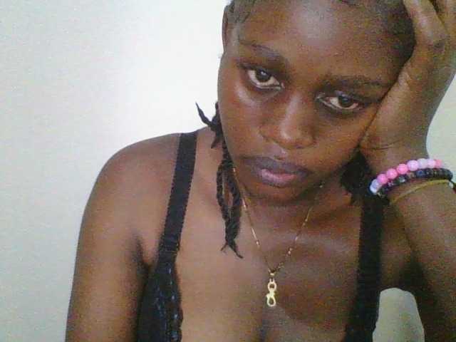 Juicybaby1 live cam on BongaCams