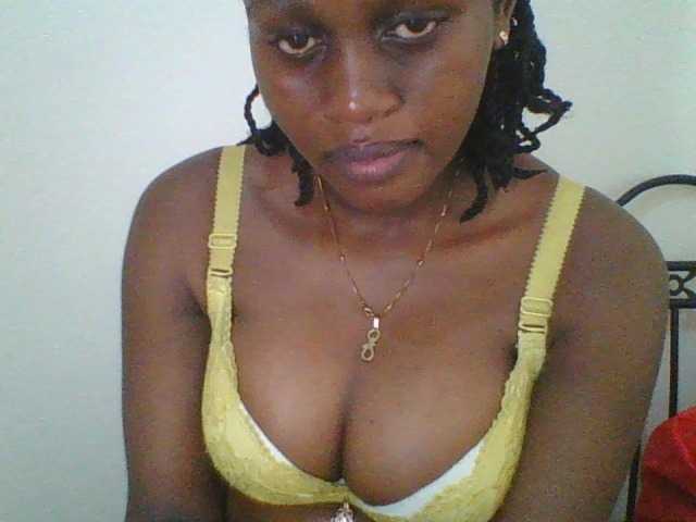 Juicybaby1 live cam on BongaCams