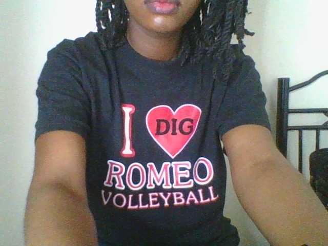 Juicybaby1 live cam on BongaCams