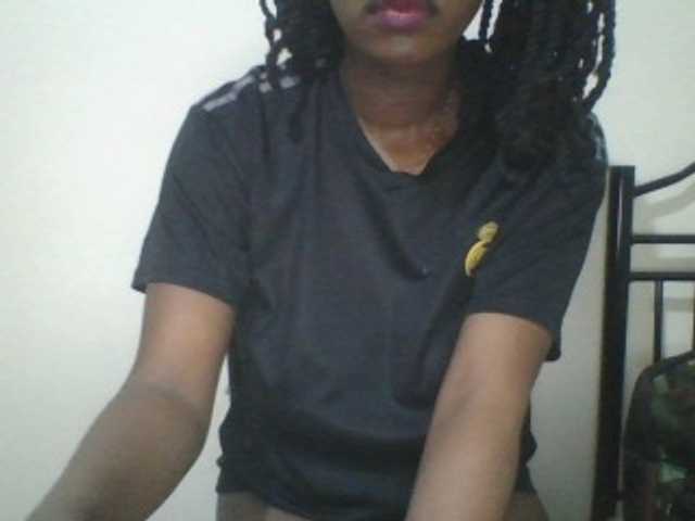 Juicybaby1 live cam on BongaCams