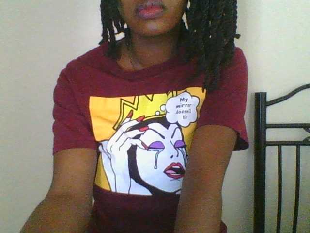 Juicybaby1 live cam on BongaCams
