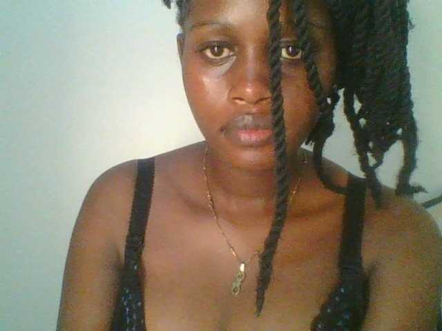 Juicybaby1 live cam on BongaCams