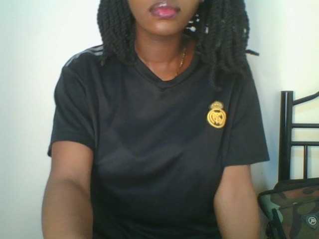 Juicybaby1 live cam on BongaCams