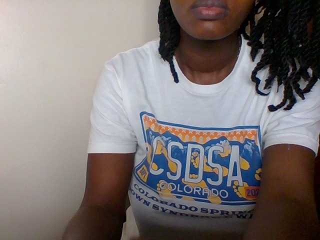 Juicybaby1 live cam on BongaCams