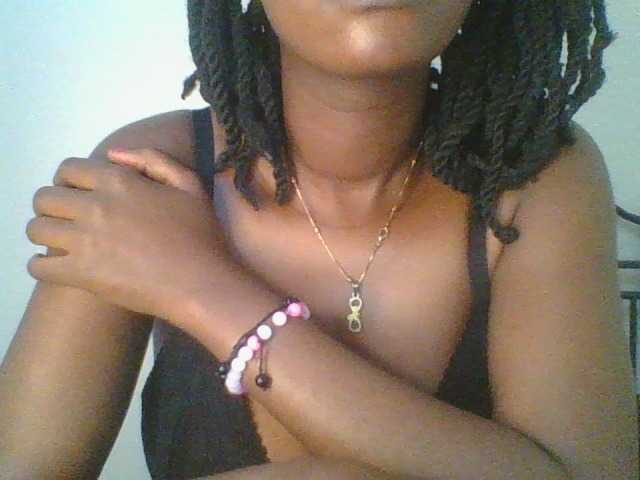 Juicybaby1 live cam on BongaCams