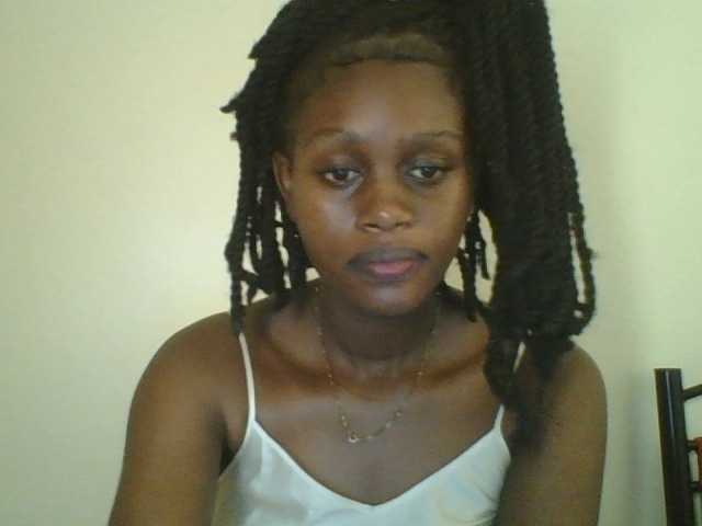 Juicybaby1 live cam on BongaCams