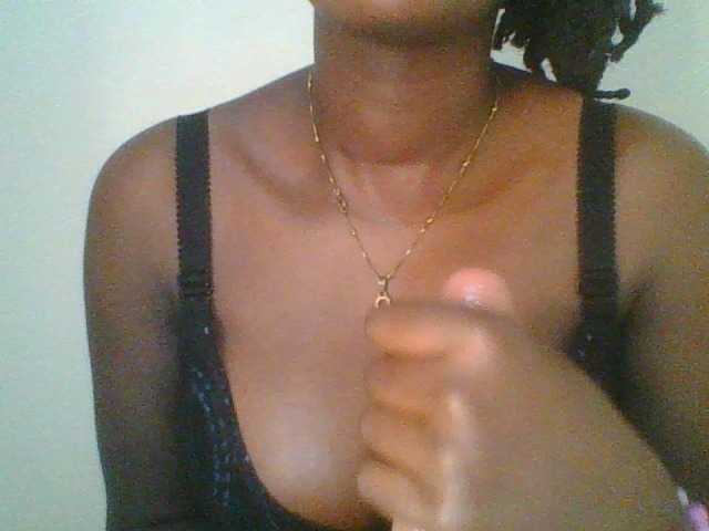 Juicybaby1, en directo ahora en BongaCams