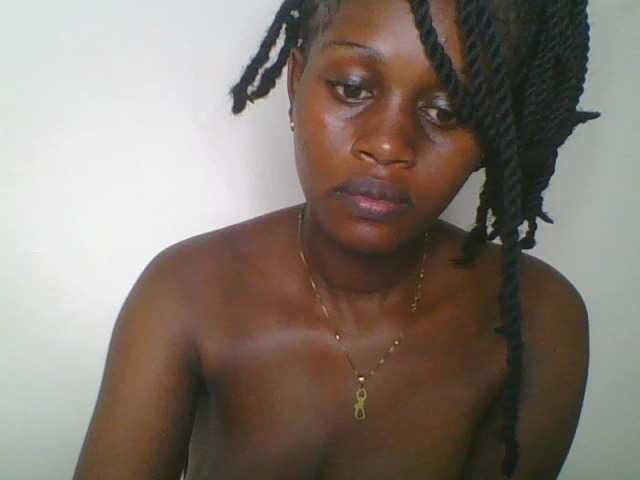Juicybaby1 live cam on BongaCams