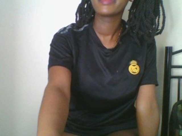 Juicybaby1 live cam on BongaCams