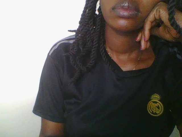 Juicybaby1 live cam on BongaCams