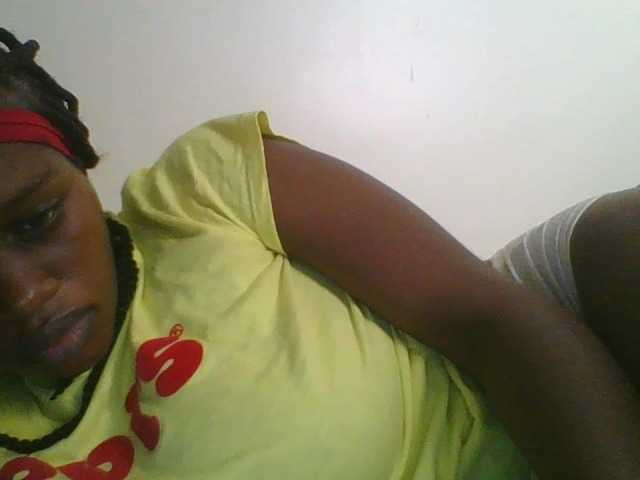 Juicybaby1 live cam on BongaCams