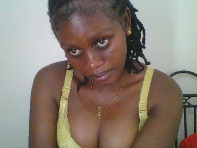 Juicybaby1 live cam on BongaCams