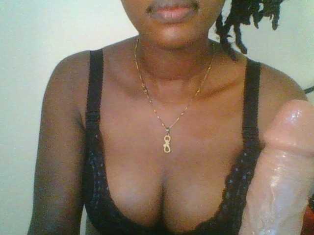 Juicybaby1 live cam on BongaCams