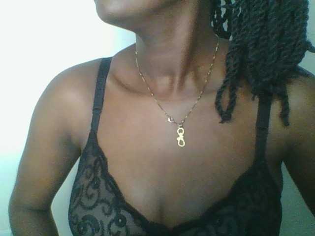 Juicybaby1 live cam preview