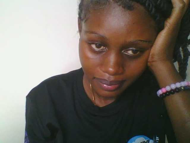 Juicybaby1 live cam on BongaCams