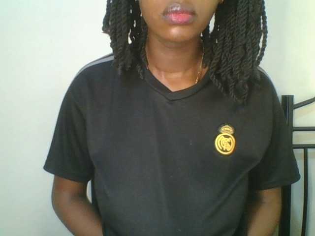 Juicybaby1 live cam on BongaCams