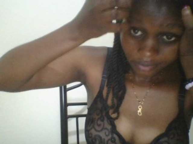 Juicybaby1 live cam on BongaCams
