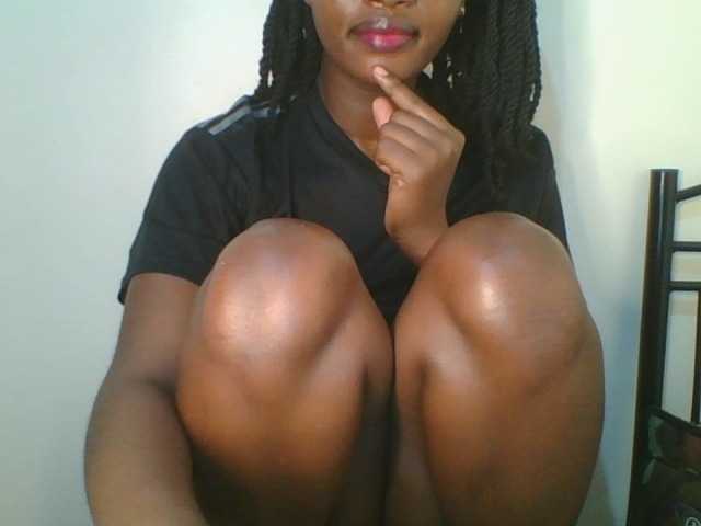 Juicybaby1 live cam on BongaCams