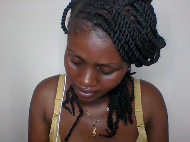 Juicybaby1 live cam on BongaCams
