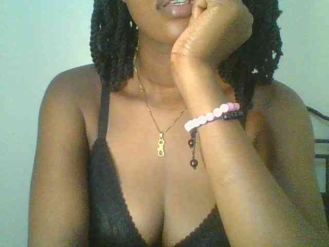 Juicybaby1 Live Webcam on BongaCams
