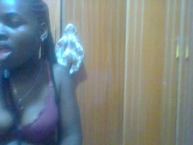 Sexie-ass live cam on BongaCams
