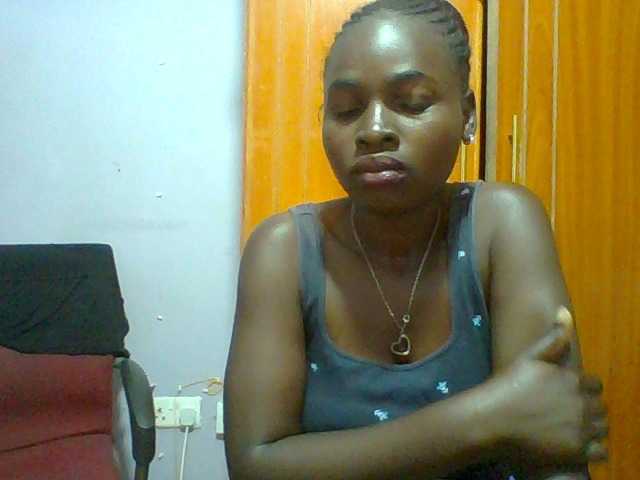 Sexie-ass live cam on BongaCams