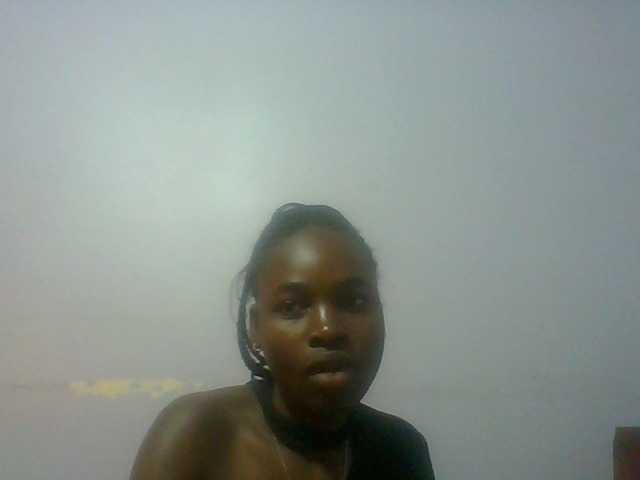 Sexie-ass live cam on BongaCams