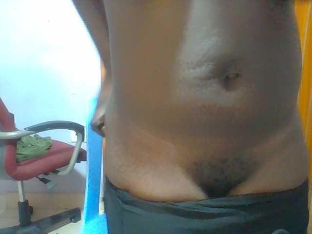 Sexie-ass live cam on BongaCams