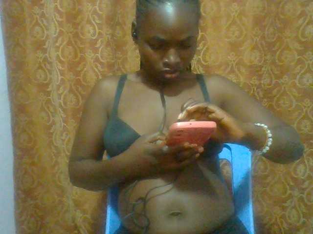 Sexie-ass live cam on BongaCams