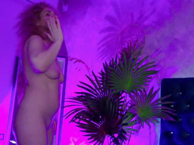 GoldenGoddess44