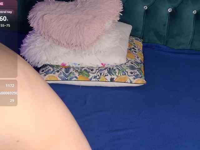 GoldenGoddess44 GoldenGoddess44