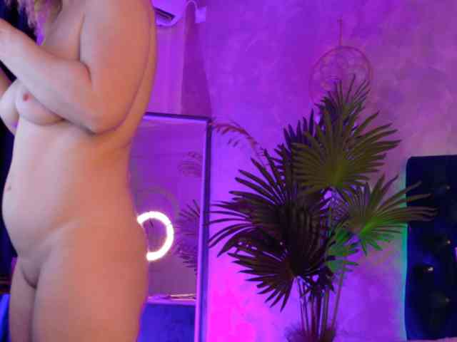 GoldenGoddess44