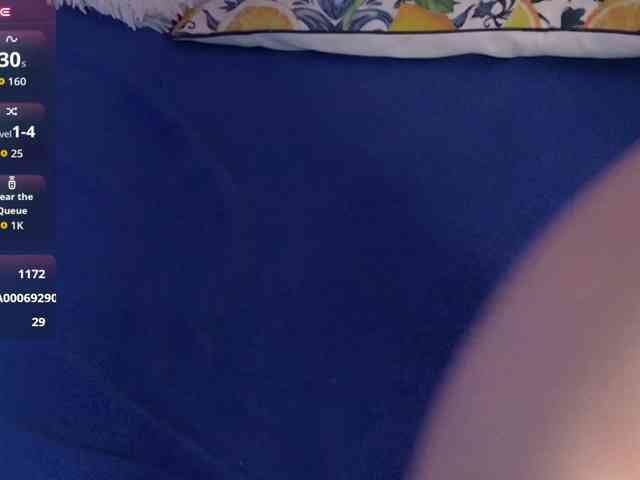 GoldenGoddess44 GoldenGoddess44