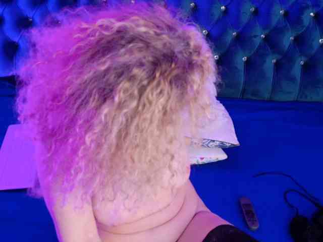 GoldenGoddess44