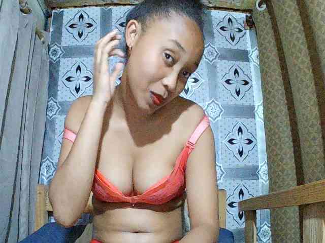 Mariah-008