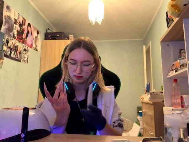 PameliaVair webcam