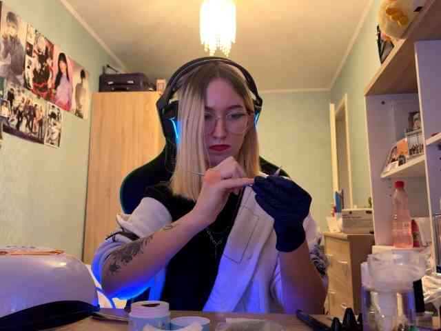 PameliaVair webcam