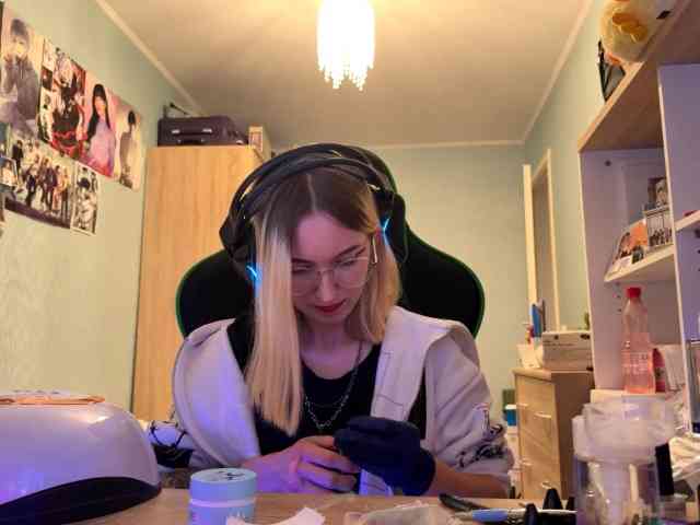 PameliaVair webcam